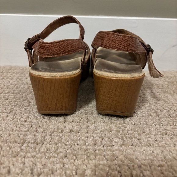 Dansko Brown Sissy Clog Sandal - size 39 - Picture 9 of 9